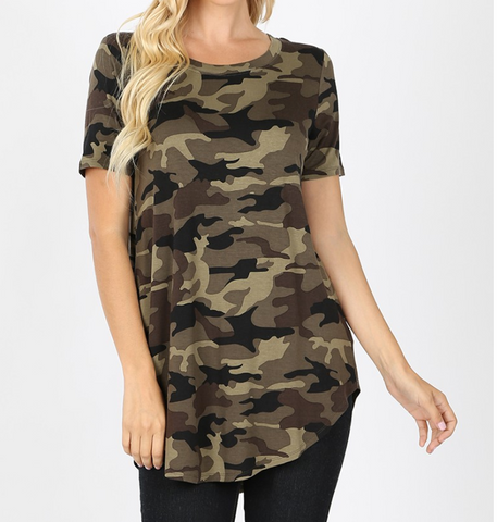 Camo short sleeve, v-neck tee