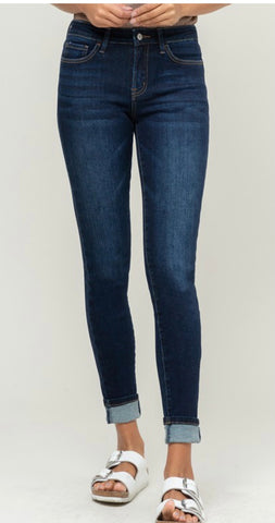 Mid Rise Cuffed Skinny Jeans by Vervete