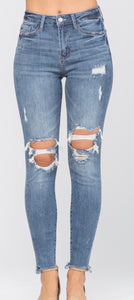 Judy Blue distressed knee jeans