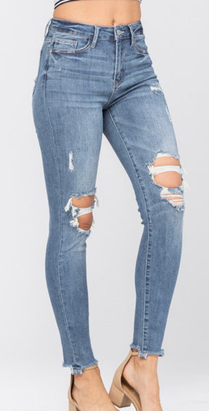 Judy Blue distressed knee jeans