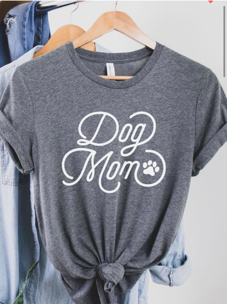 Dog Mom Tee